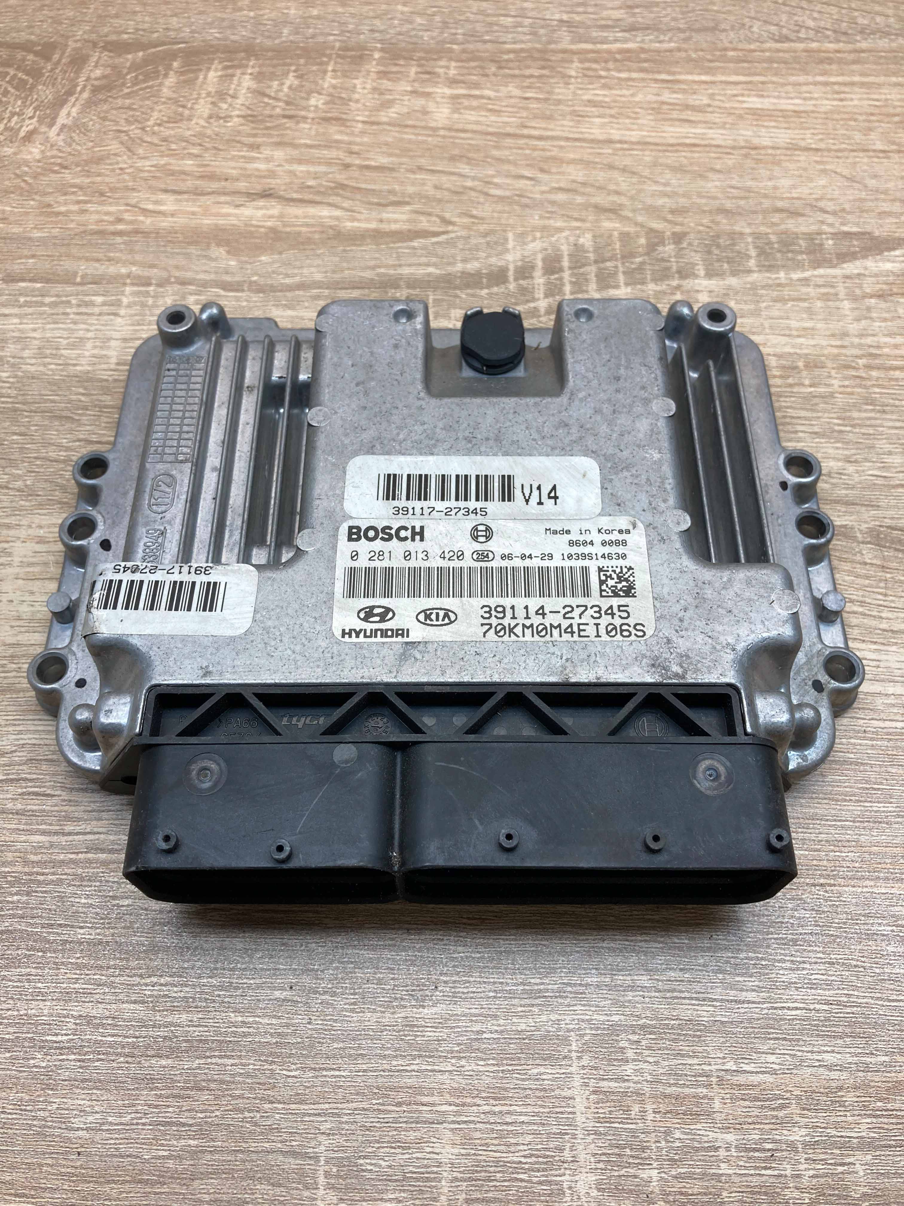 39114 27345 0281013420 Motor ECU Engine Module Unit 39117 27345 
