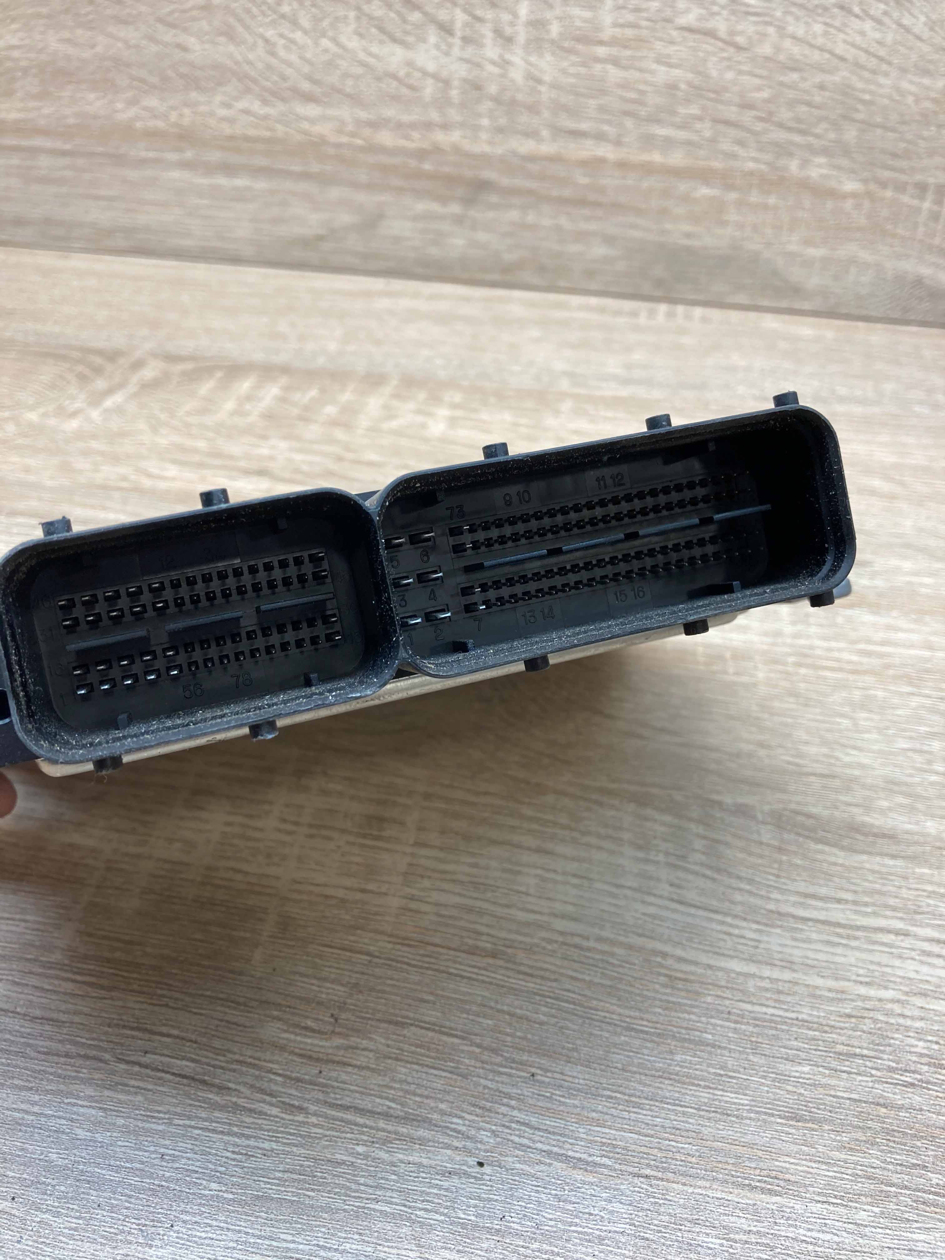 39114 27345 0281013420 Motor ECU Engine Module Unit 39117 27345 