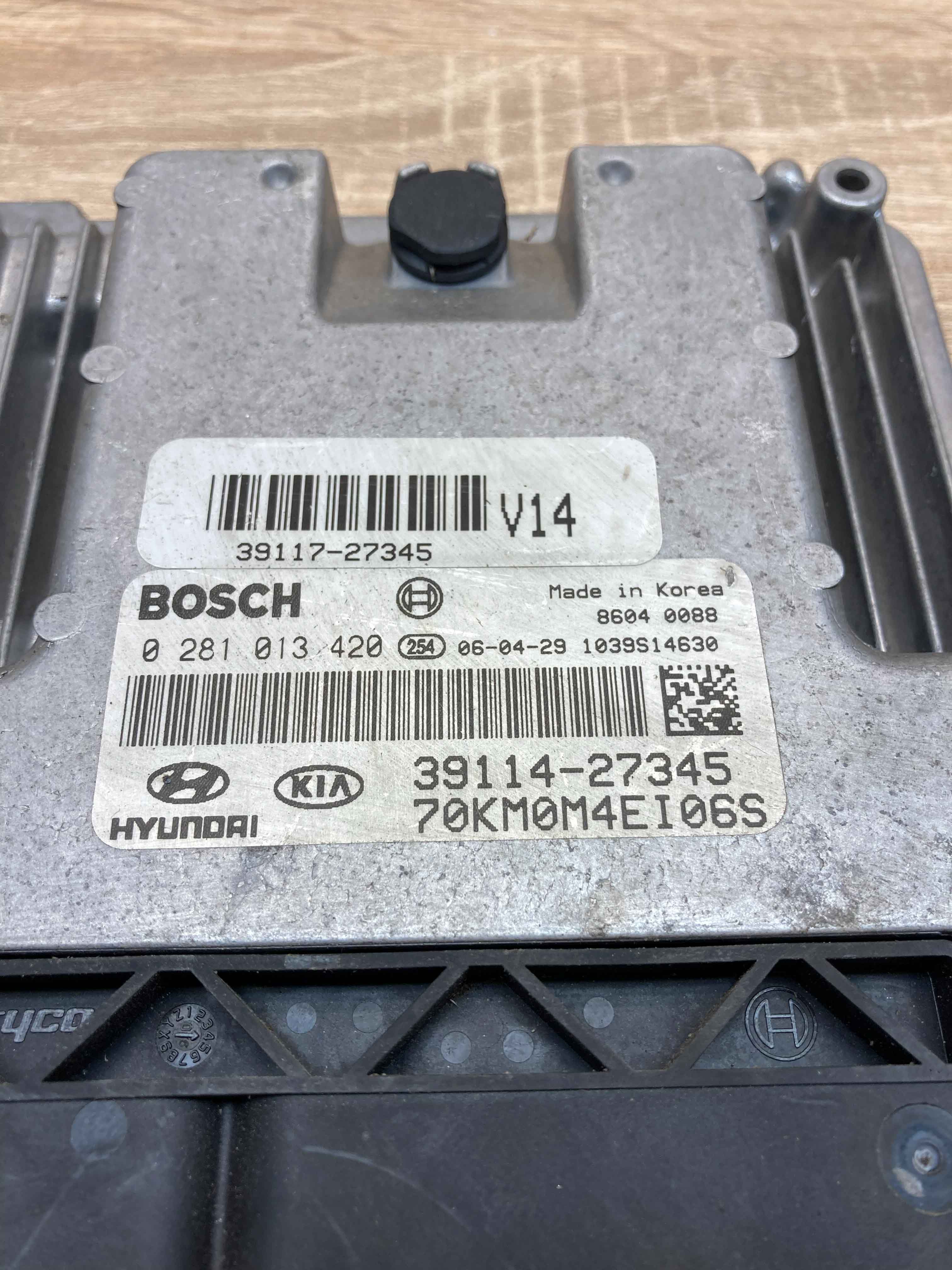 39114 27345 0281013420 Motor ECU Engine Module Unit 39117 27345 