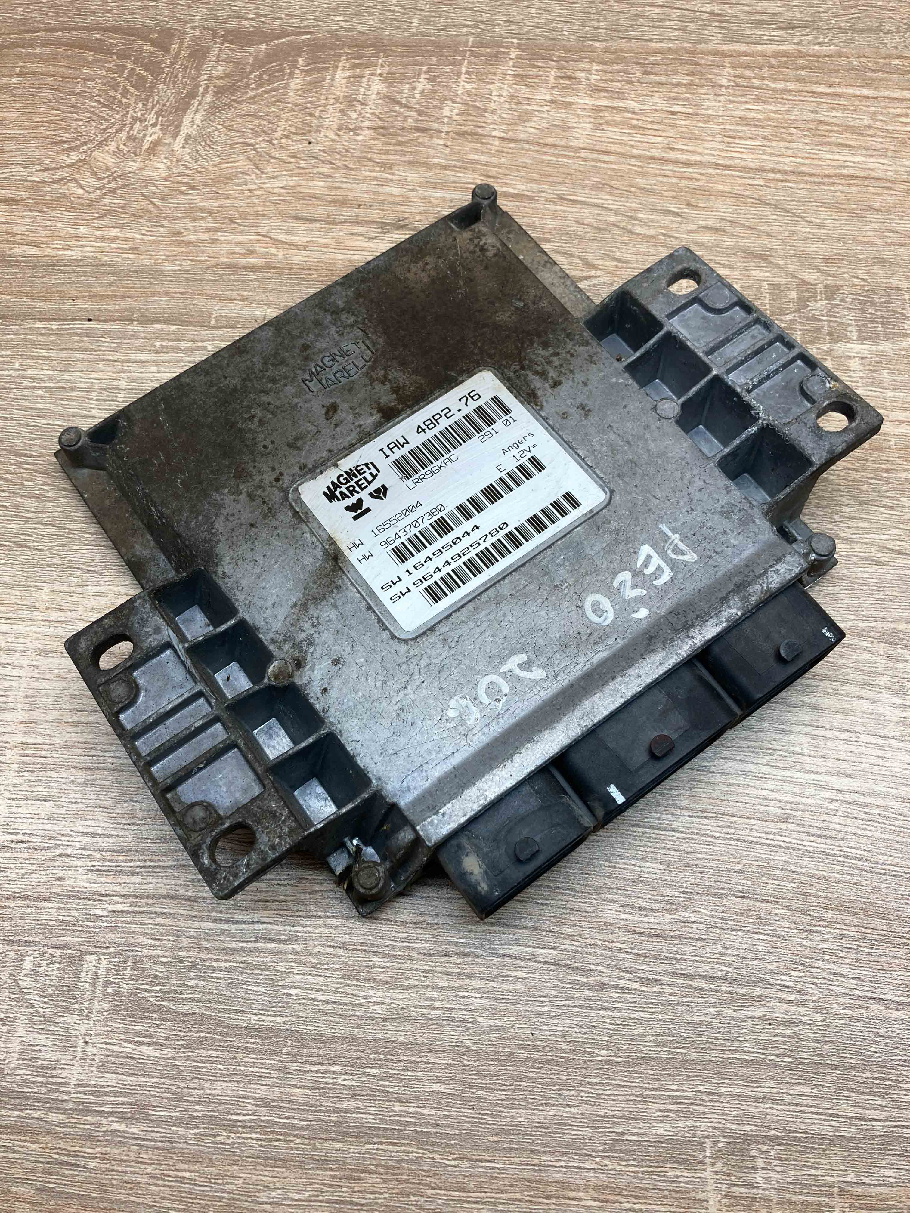9644925780 9643707380 Peugeot 206 Motor ECU Engine Module Unit 