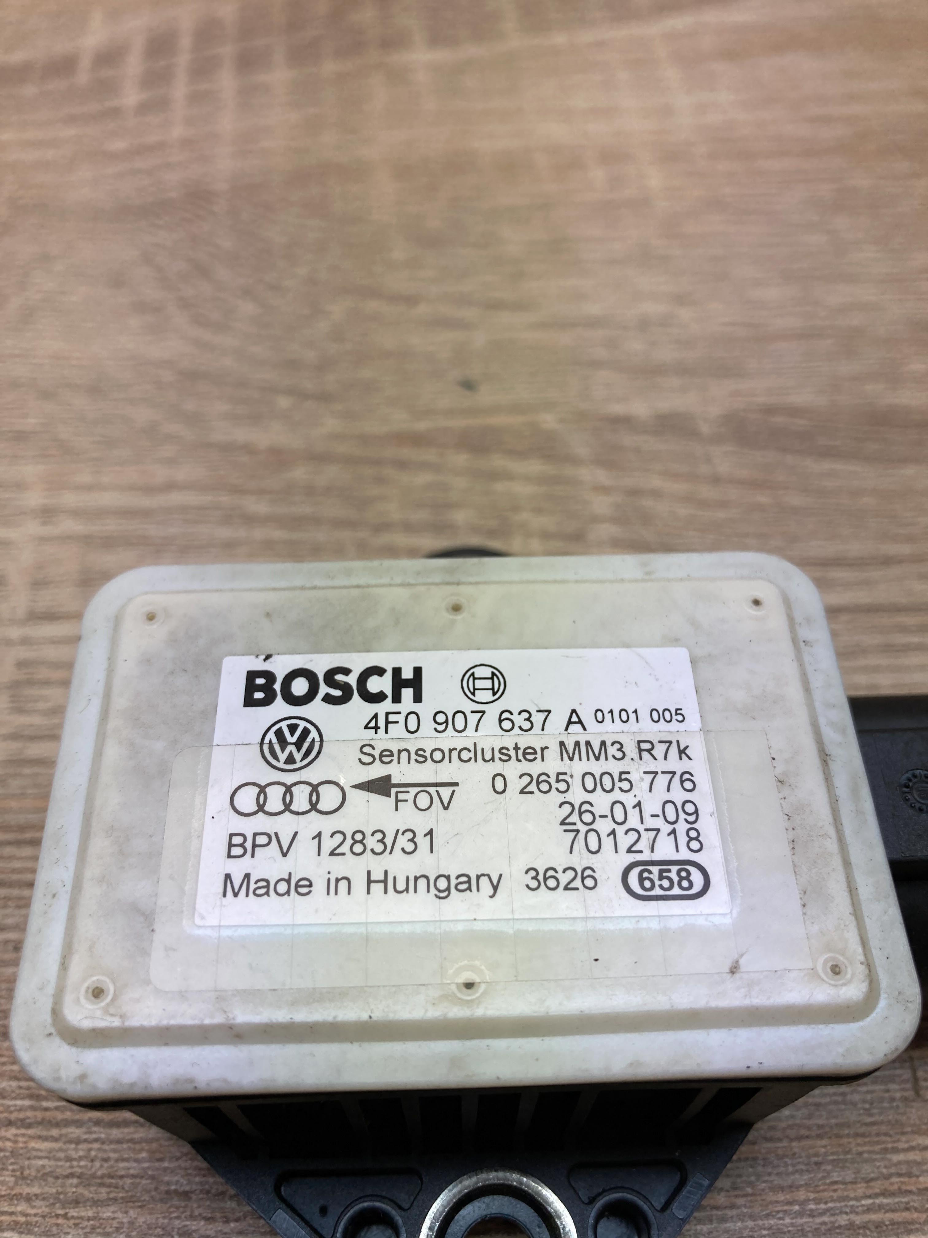 4F0907637A 0265005776 Audi Volkswagen ESP YAW RATE SENSOR 658 Bosch
