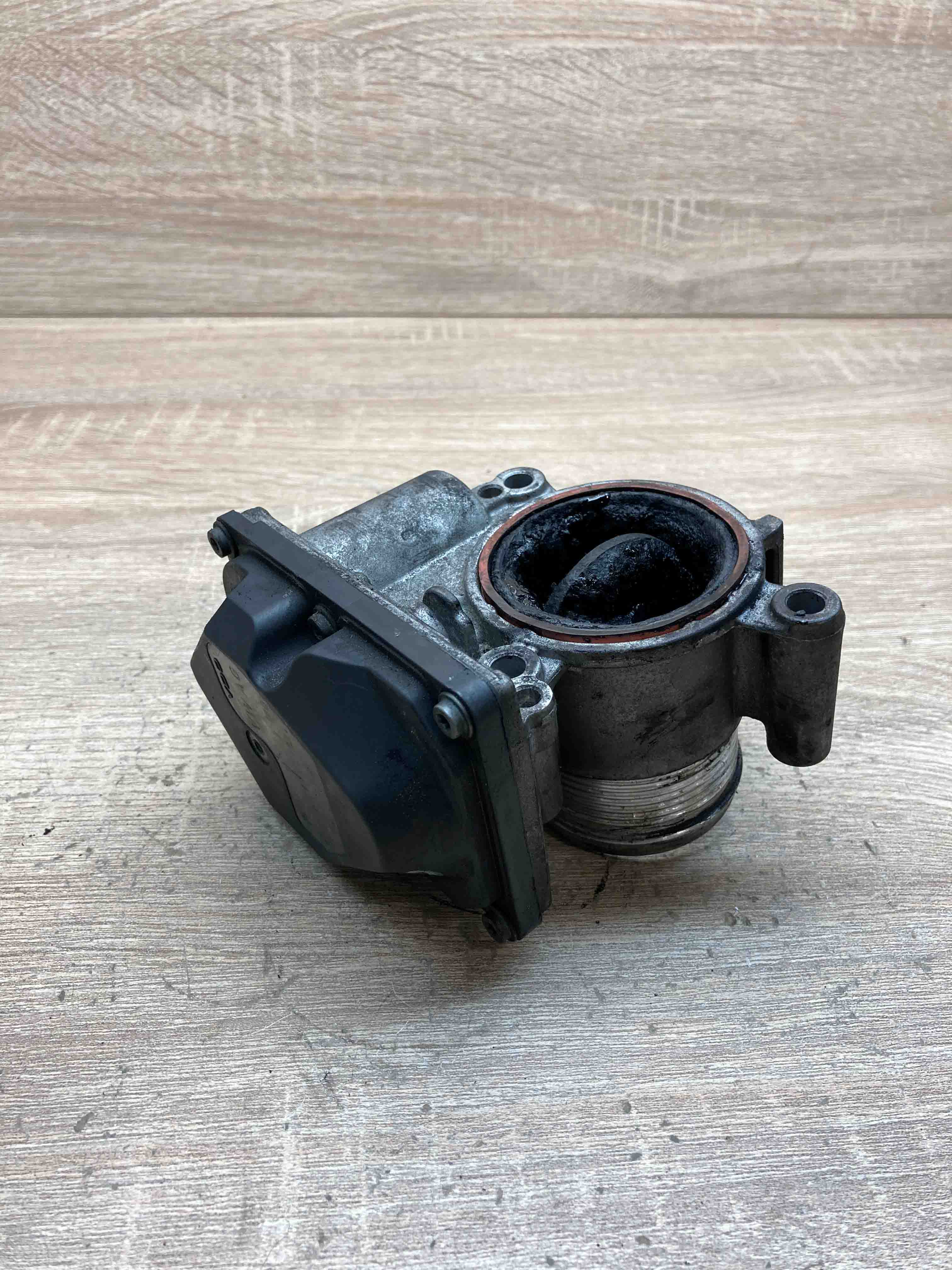 03L128063K A2C53369978 Volkswagen Audi Seat Skoda Throttle body 