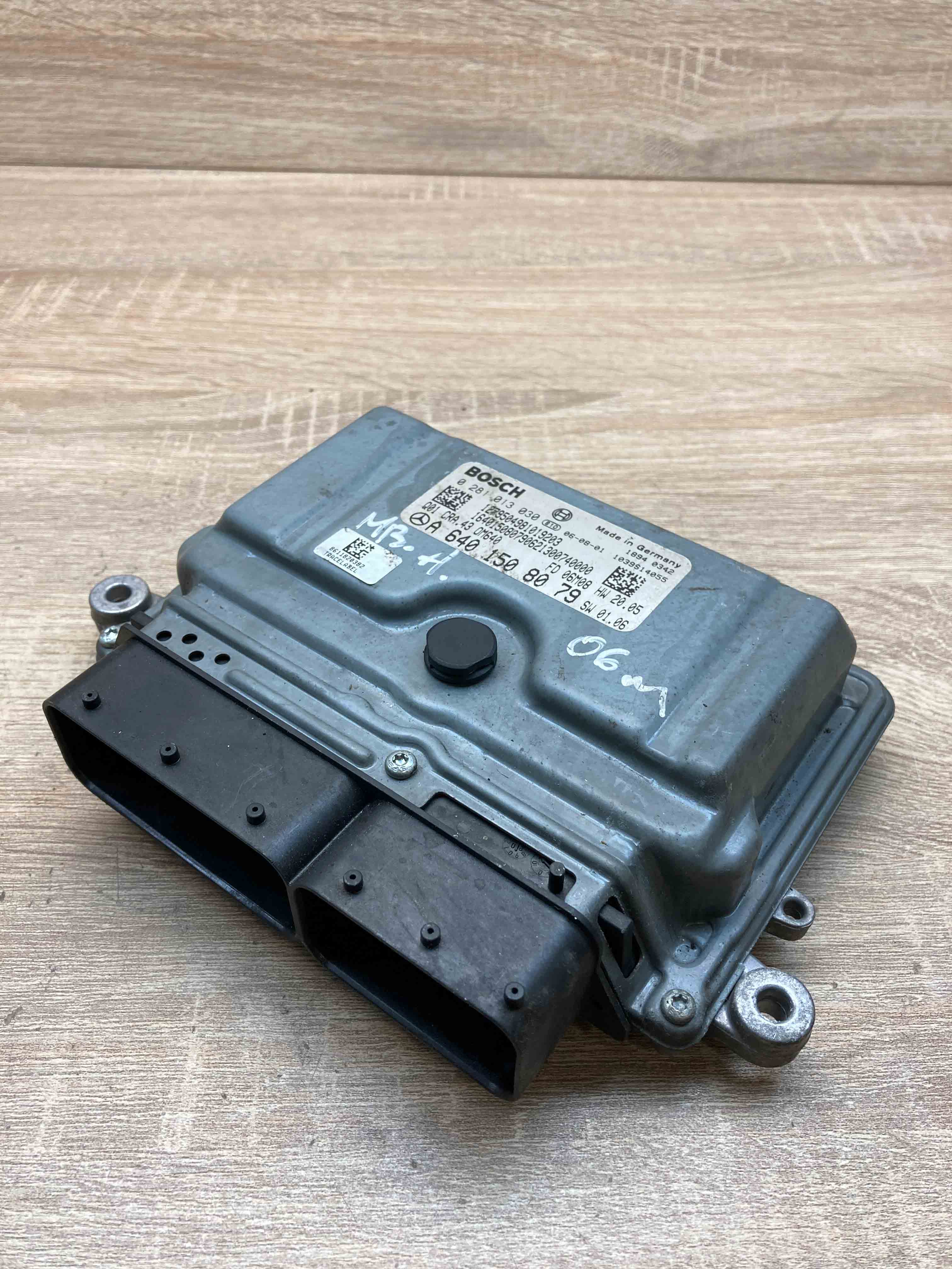 A6401508079 0281013030 Mercedes Benz Motor ECU Engine Module Unit 