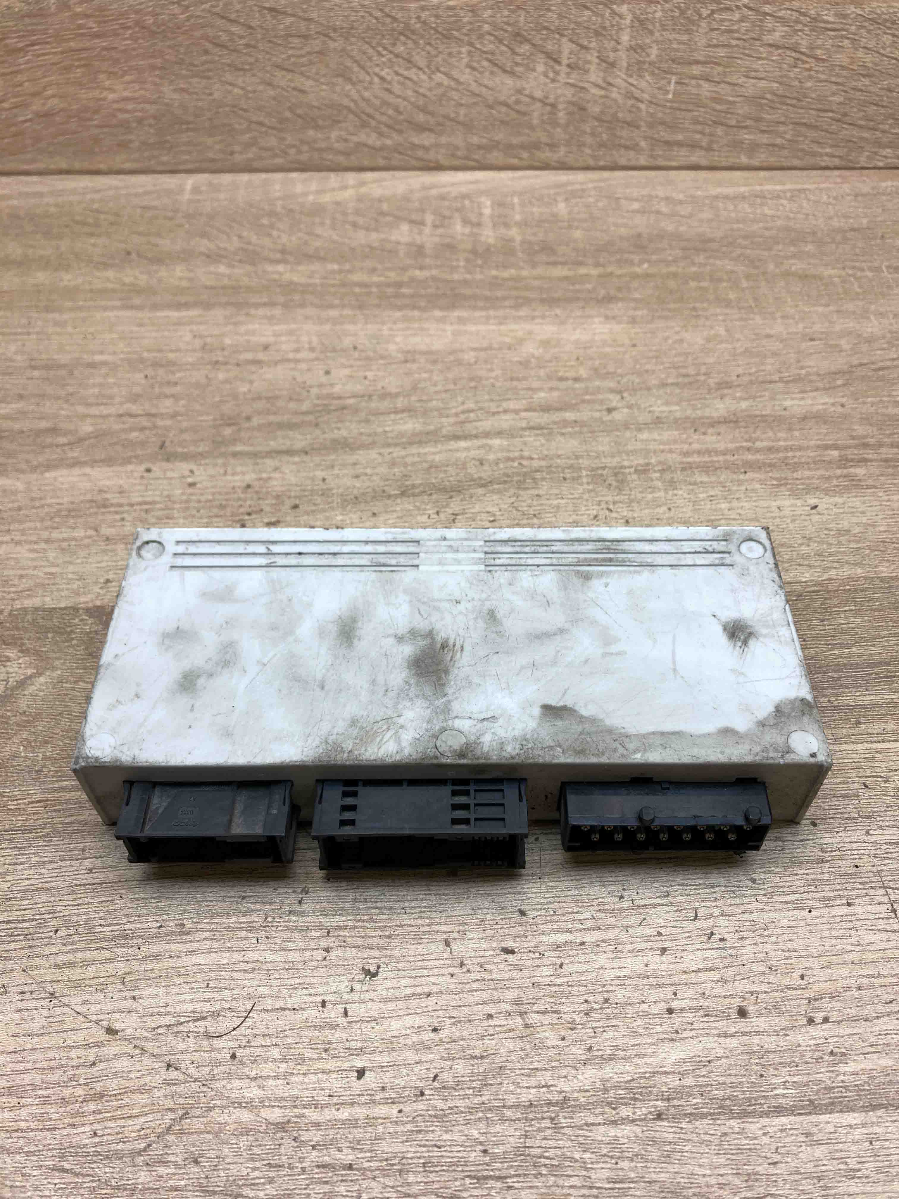 6963034 10059810 BMW 3 Series E46 Comfort Control Unit Module 