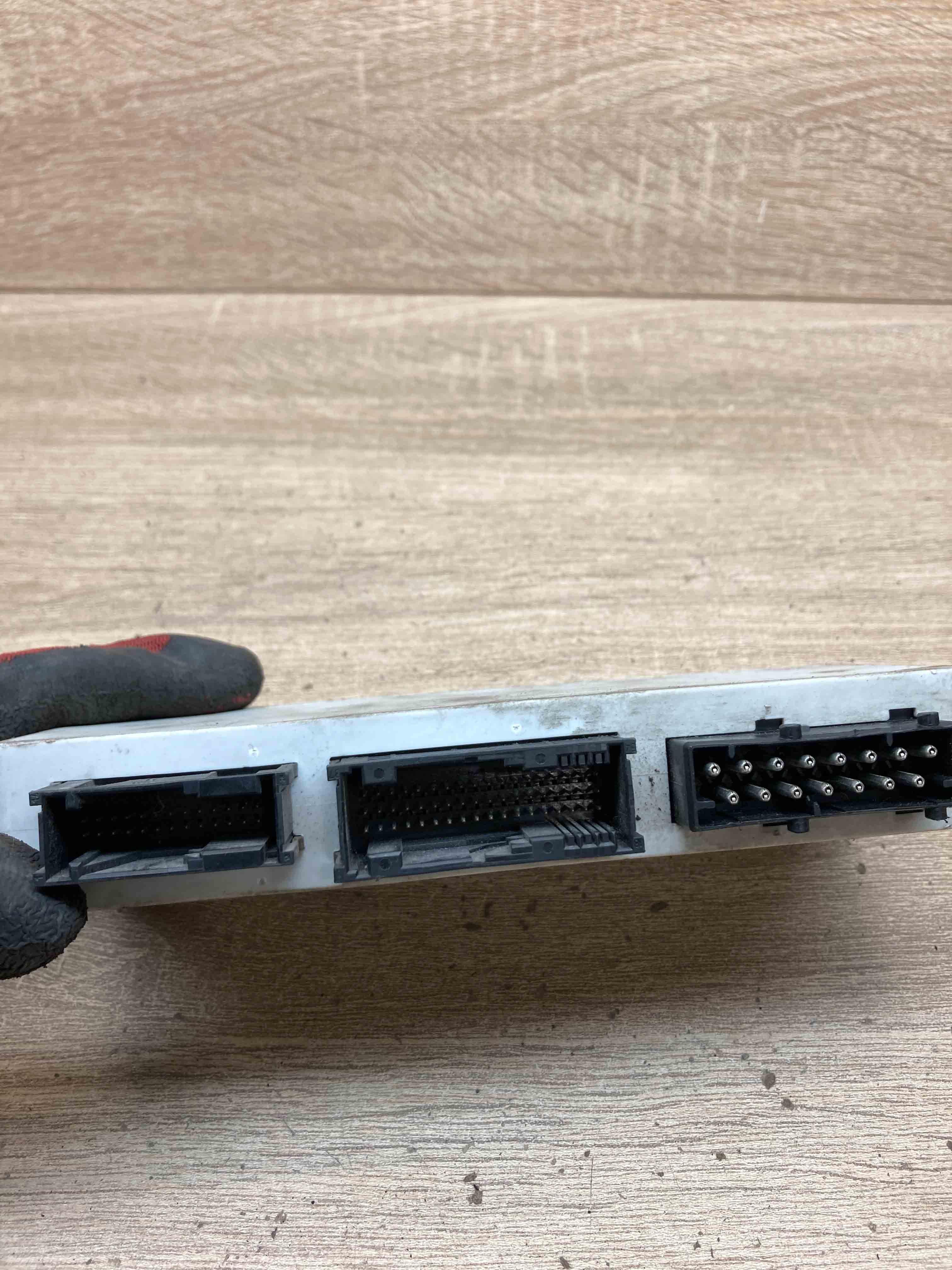 6963034 10059810 BMW 3 Series E46 Comfort Control Unit Module 
