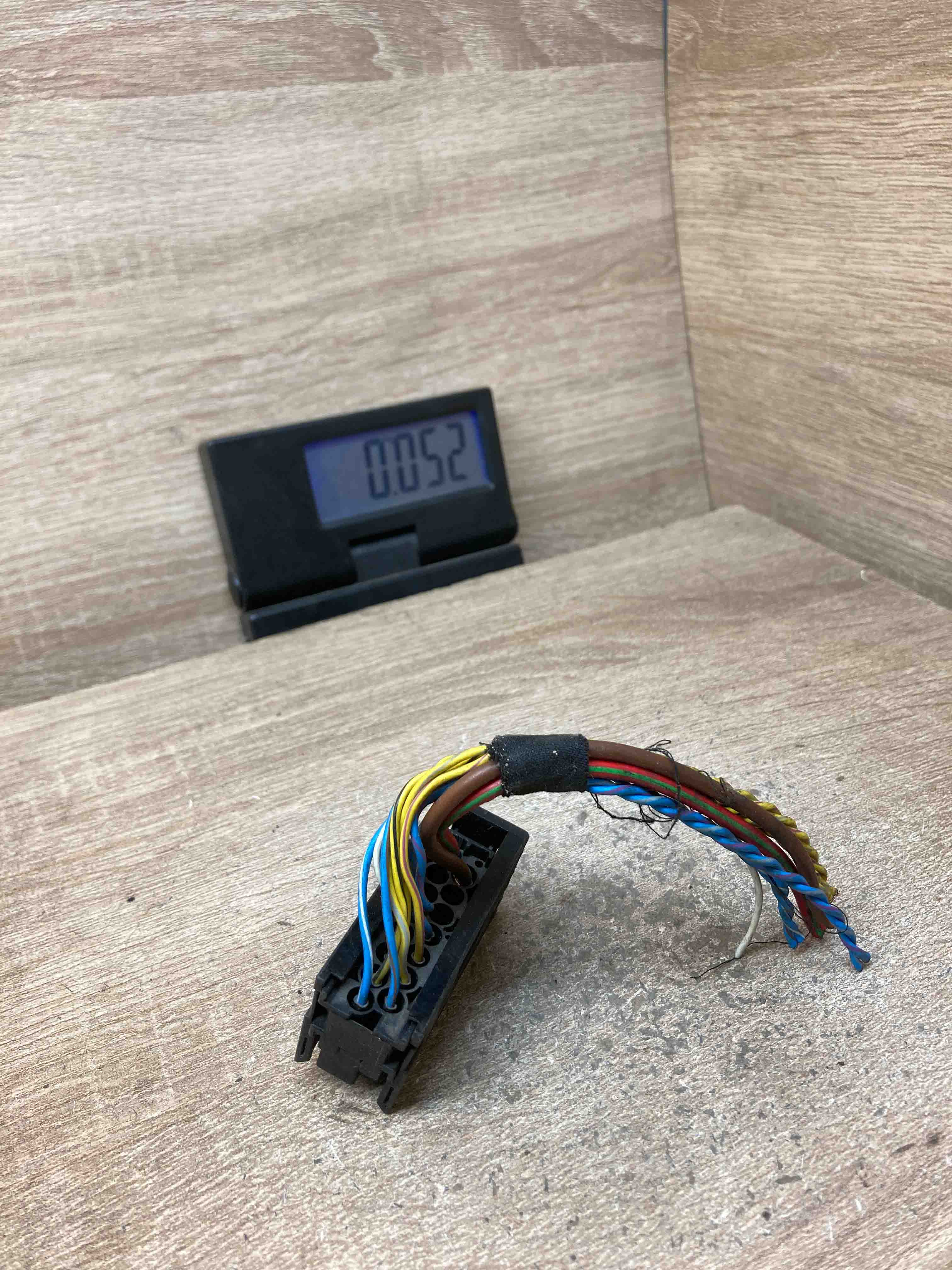 1382566 1 963558 1 BMW Eer Serie Stecker Einheit Computer Draht 