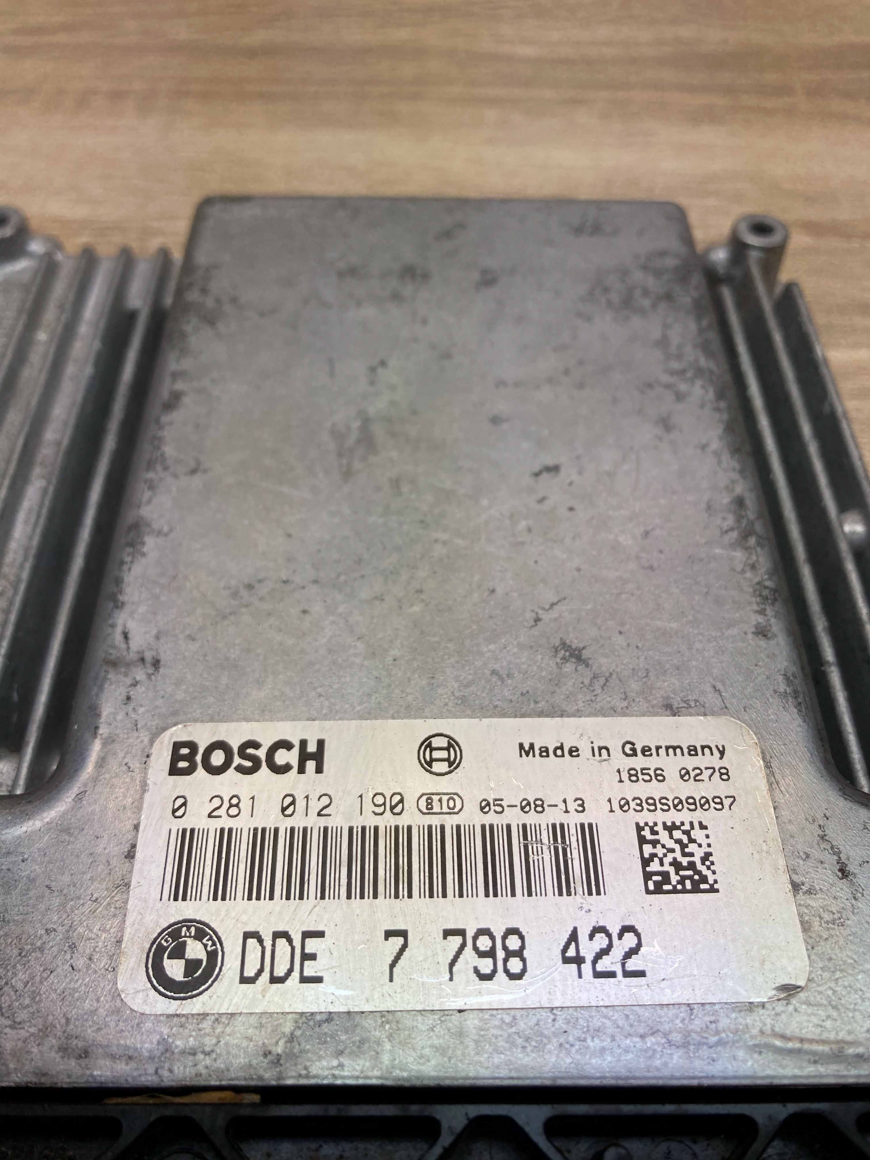 7798422 6963828 BMW 5 Series E60 E61 Motor ECU Engine Steuerger t 