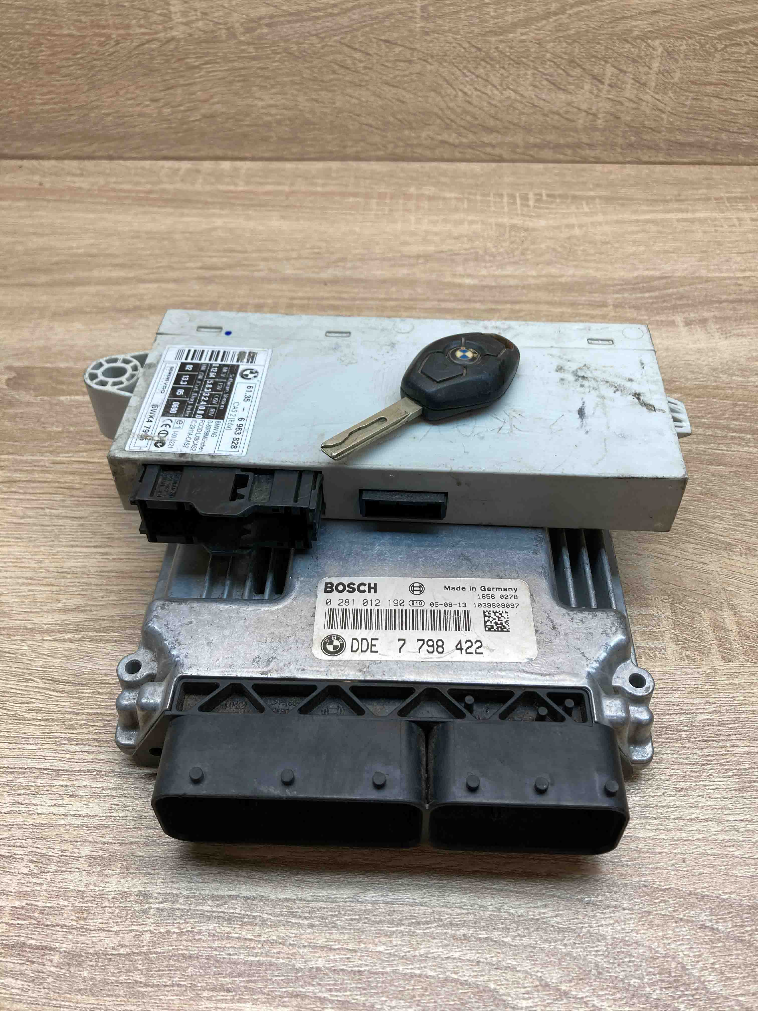 7798422 6963828 BMW 5 Series E60 E61 Motor ECU Engine Steuerger t 
